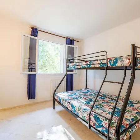 L'aouzet By Interhome Uzes